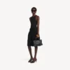 Sandalia urbana para mujer en negro