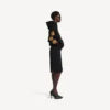 Sudadera con capucha Balenciaga Sacra Cœur de corte medio para mujer, en color negro Sudadera con capucha Balenciaga Sacra Cœur de corte medio para mujer, en color negro