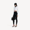 Sudadera con capucha «Techwear Cocoon» para mujer en color blanco Sudadera con capucha «Techwear Cocoon» para mujer en color blanco