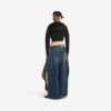 Sudadera con capucha «Techwear Cocoon» para mujer en negro Sudadera con capucha «Techwear Cocoon» para mujer en negro