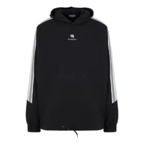 Sudadera con capucha y mangas a rayas «Sporty B», corte oversize «Negro-Blanco» 704023TMVG23869 Sudadera con capucha y mangas a rayas «Sporty B», corte oversize «Negro-Blanco» 704023TMVG23869