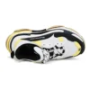 Triple S «Negro-Amarillo» 524039W09OM1023