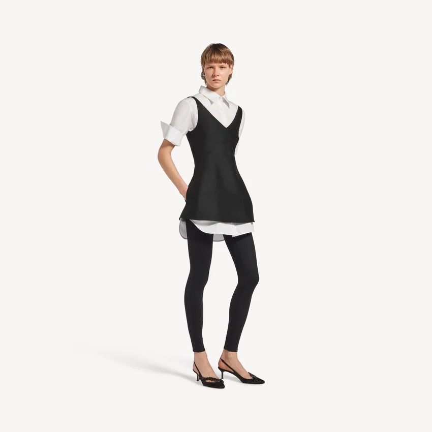 Vestido camisero híbrido para mujer en negro Vestido camisero híbrido para mujer en negro