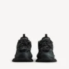 Zapatillas de track de hombre en color negro Zapatillas de track de hombre en color negro