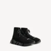Zapatillas deportivas de hombre Speed 2.0 con cordones, de punto reciclado, en color negro Zapatillas deportivas de hombre Speed 2.0 con cordones, de punto reciclado, en color negro