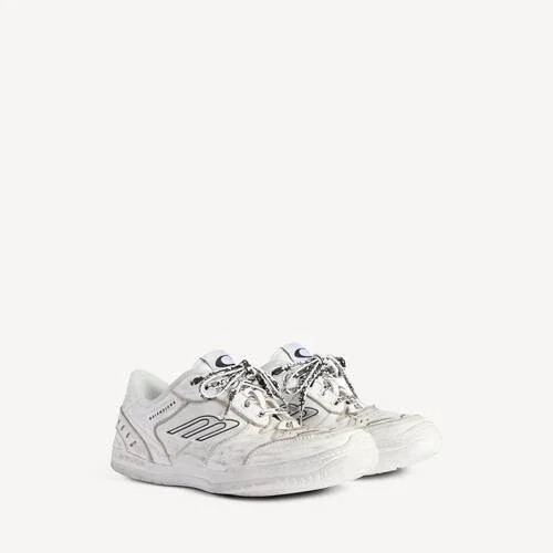 Zapatillas «Hamptons» de mujer, estilo desgastado medio, en color blanco Zapatillas «Hamptons» de mujer, estilo desgastado medio, en color blanco