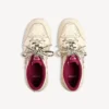 Zapatillas «Hamptons» para mujer, de estilo desgastado medio, en color blanco roto/rojo Zapatillas «Hamptons» para mujer, de estilo desgastado medio, en color blanco roto/rojo