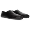 Zapatillas sin cordones de piel de becerro suave con puntera cuadrada «Negro» 702072WBDH11000