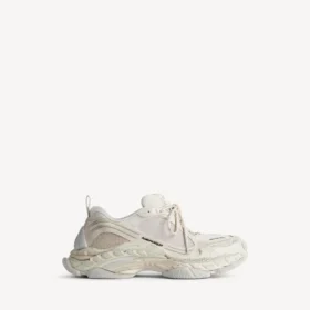 Zapatillas Triple S.2 para hombre en color cáscara de huevo
