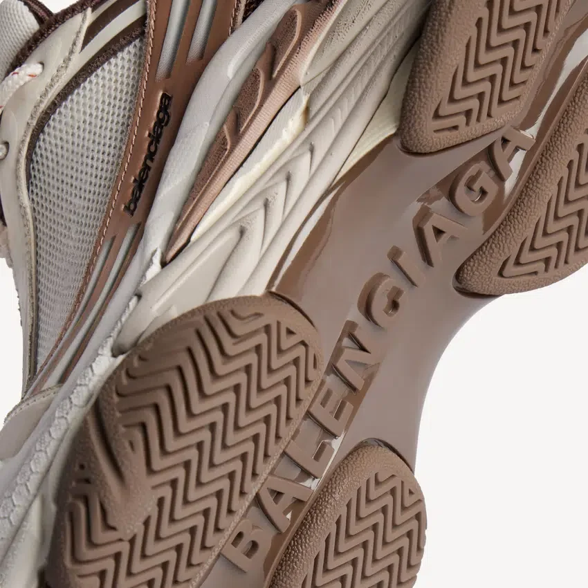Zapatillas Triple S.2 para mujer en marrón/beige Zapatillas Triple S.2 para mujer en marrón/beige