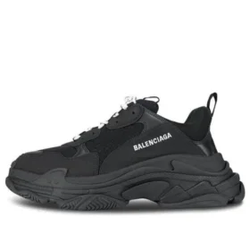 Zapatillas Triple S «Negro» 2020 534217W2CA11000