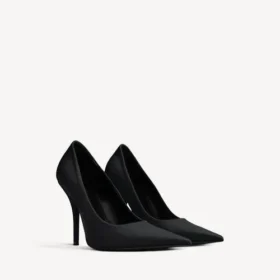 Zapatos de salón de mujer en negro